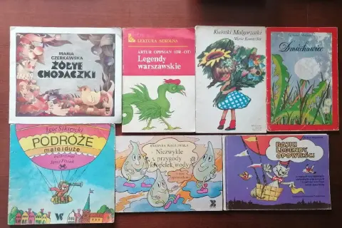 Książki dla dzieci PRL: "Żółte chodaczki", "Legendy warszawskie", "Kwiatki Małgorzatki", "Dmichawiec", "Podróże małe i duże", "Niezwykłe przygody kropelek wody", "Bajki i legendy opowieści".